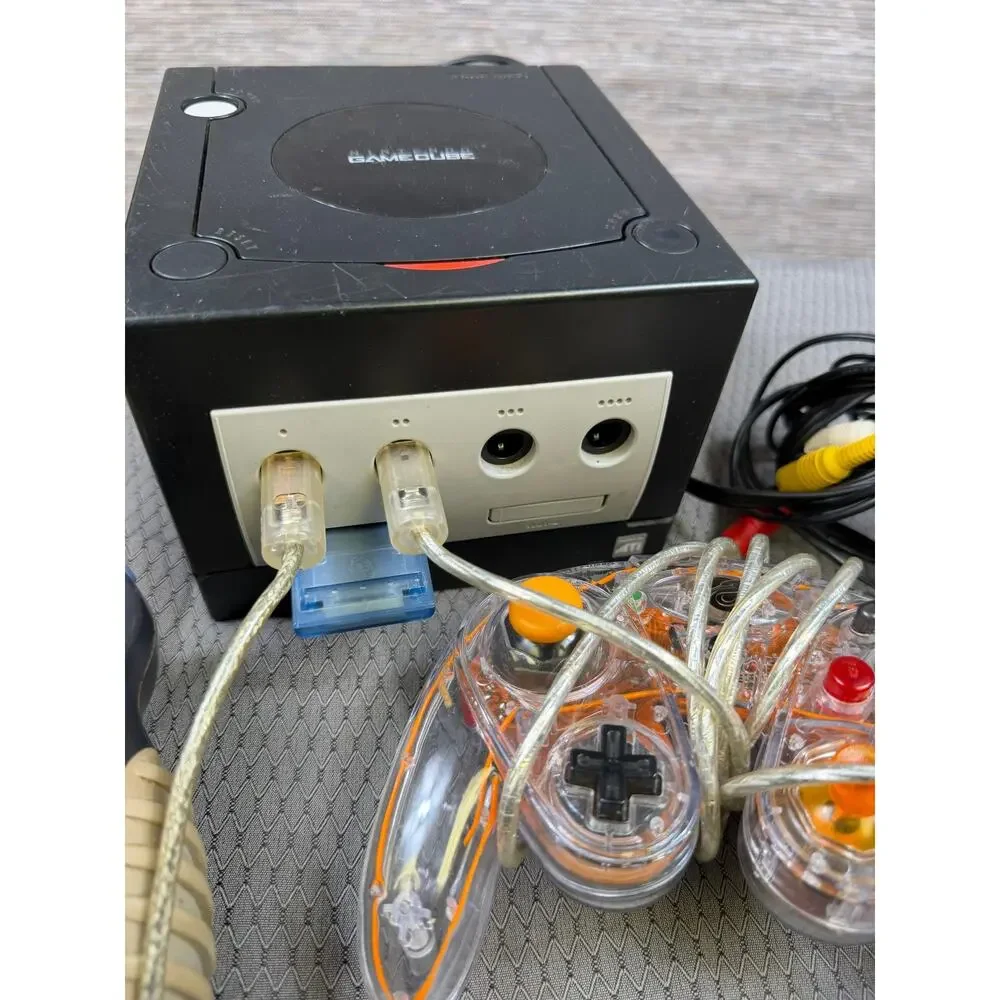Nintendo GameCube DOL-001 Black Console Bundle Controllers AV Cables Memory Card